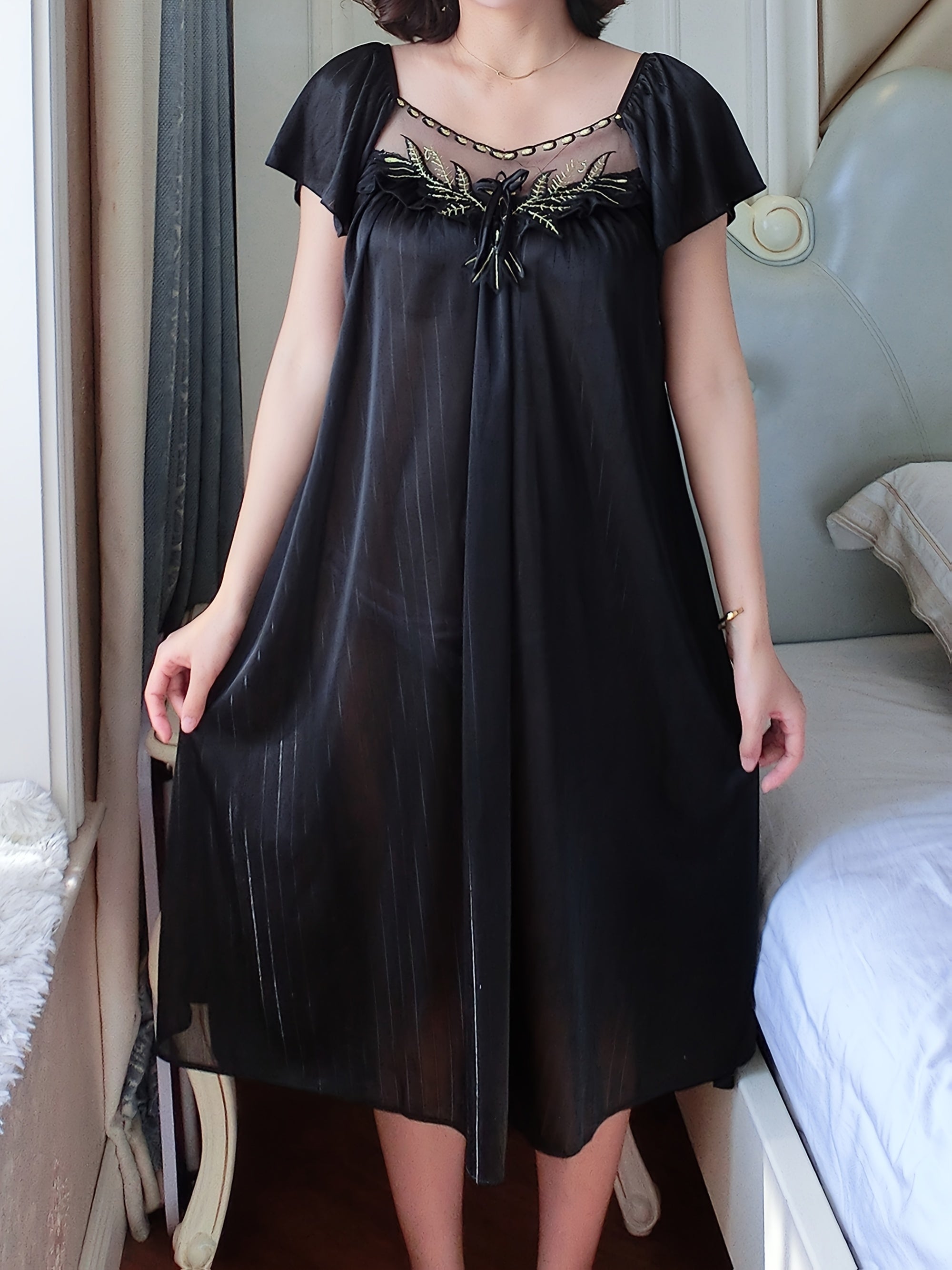 Cross-Border Sexy Women'S Nightgown Made of Lace, Plus Size, Solid Color Floral Sleepwear, Thin Short-Sleeve Lace Dress.