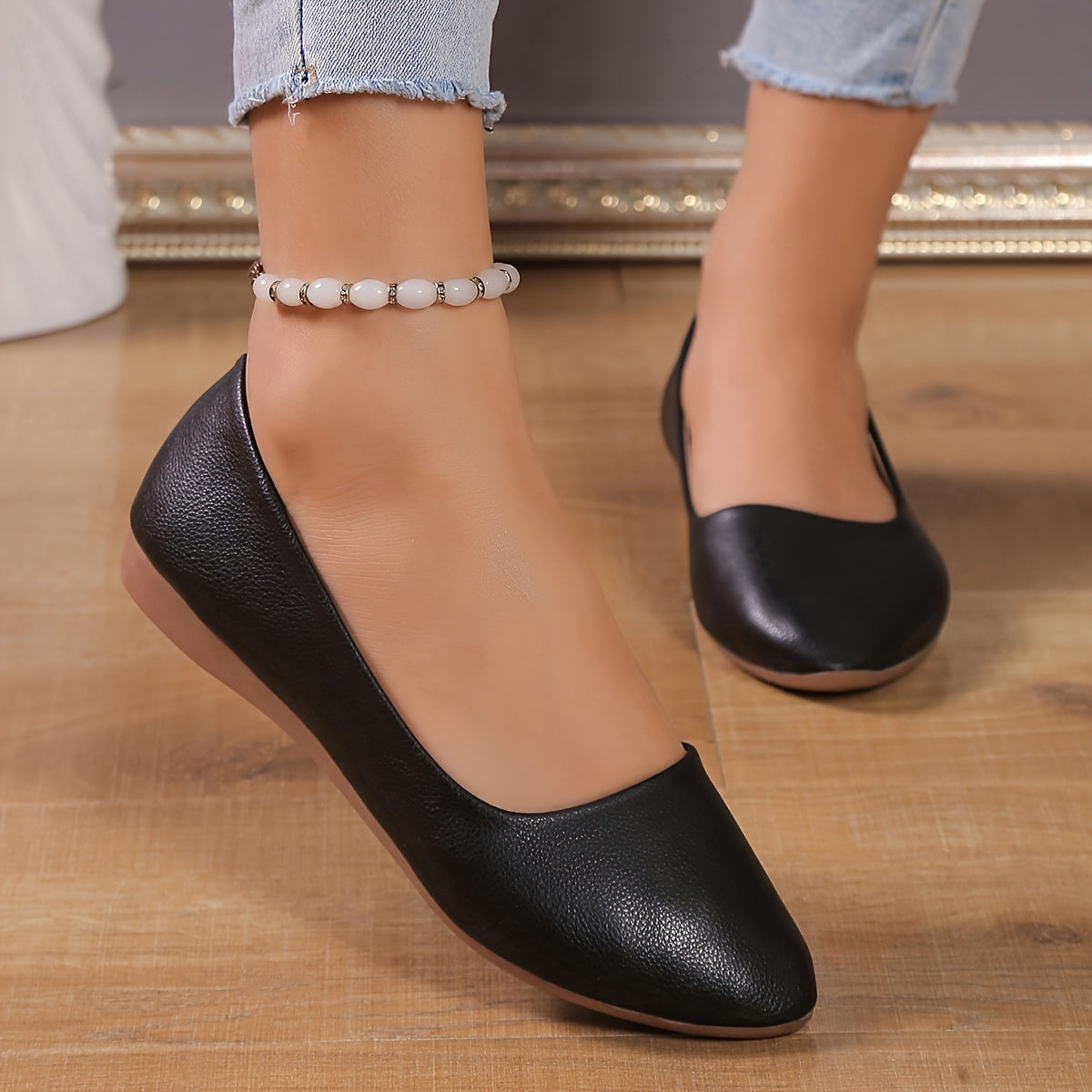 Lightweight Casual Women's Slip-On Flats