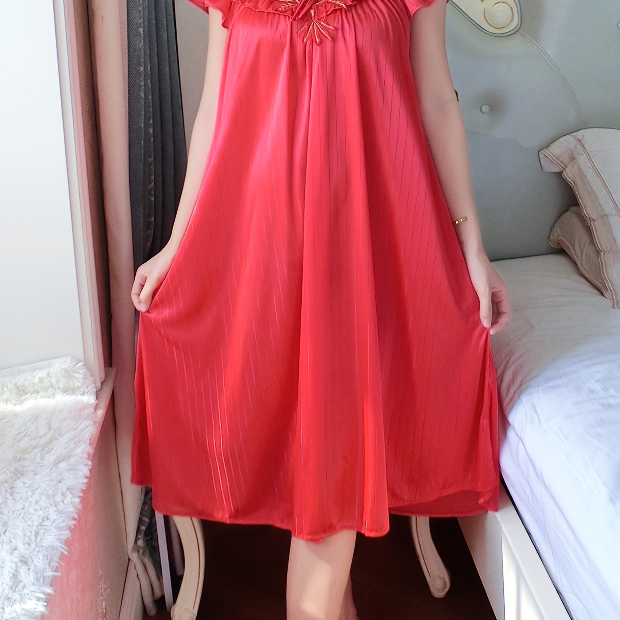 Cross-Border Sexy Women'S Nightgown Made of Lace, Plus Size, Solid Color Floral Sleepwear, Thin Short-Sleeve Lace Dress.