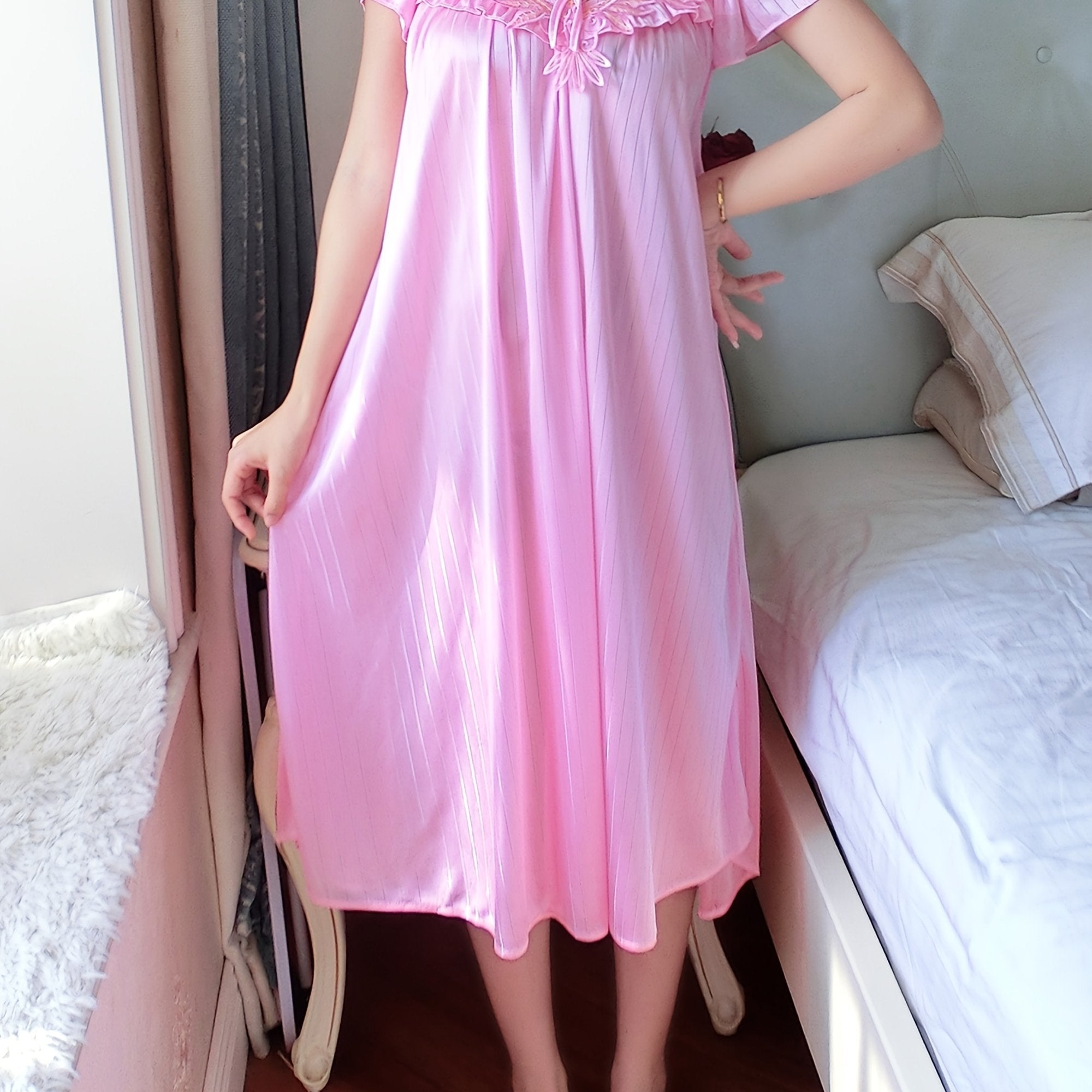 Cross-Border Sexy Women'S Nightgown Made of Lace, Plus Size, Solid Color Floral Sleepwear, Thin Short-Sleeve Lace Dress.