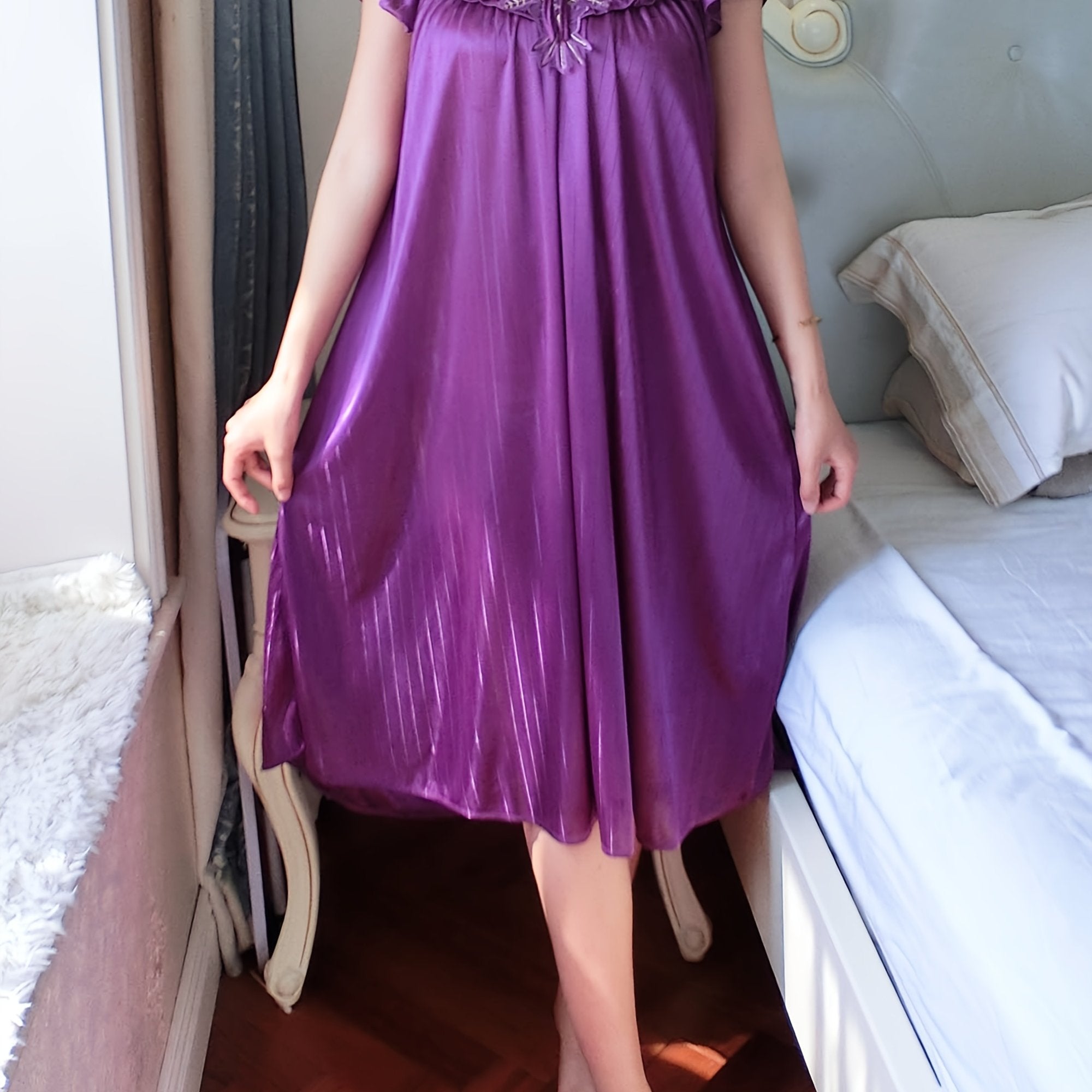 Cross-Border Sexy Women'S Nightgown Made of Lace, Plus Size, Solid Color Floral Sleepwear, Thin Short-Sleeve Lace Dress.