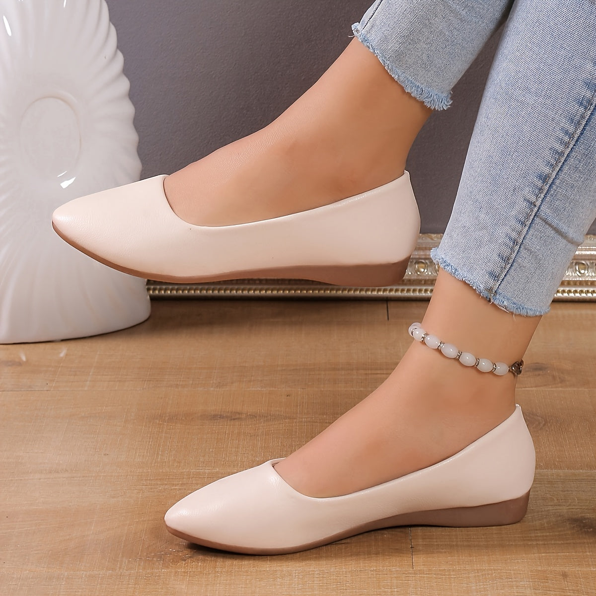 Lightweight Casual Women's Slip-On Flats