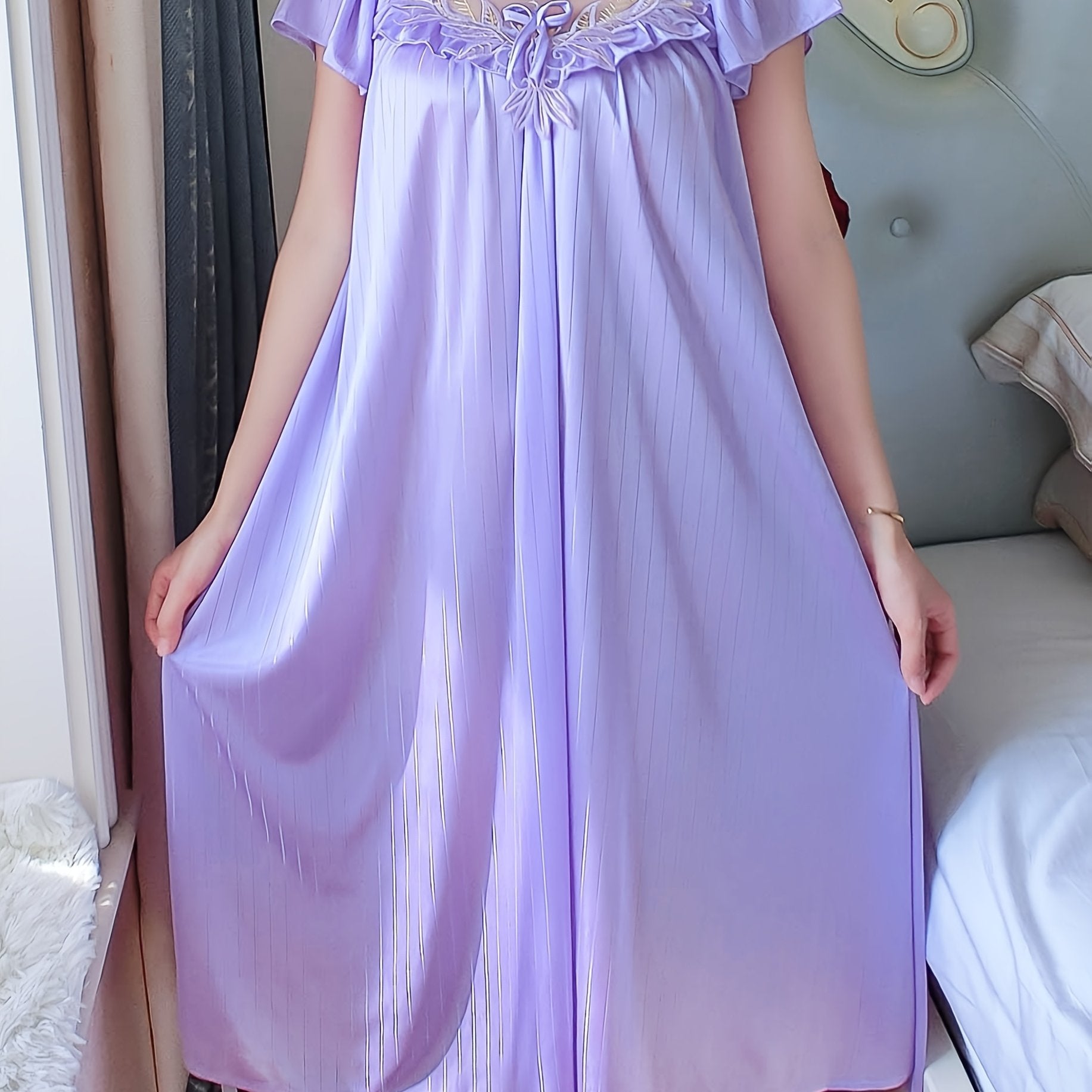 Cross-Border Sexy Women'S Nightgown Made of Lace, Plus Size, Solid Color Floral Sleepwear, Thin Short-Sleeve Lace Dress.