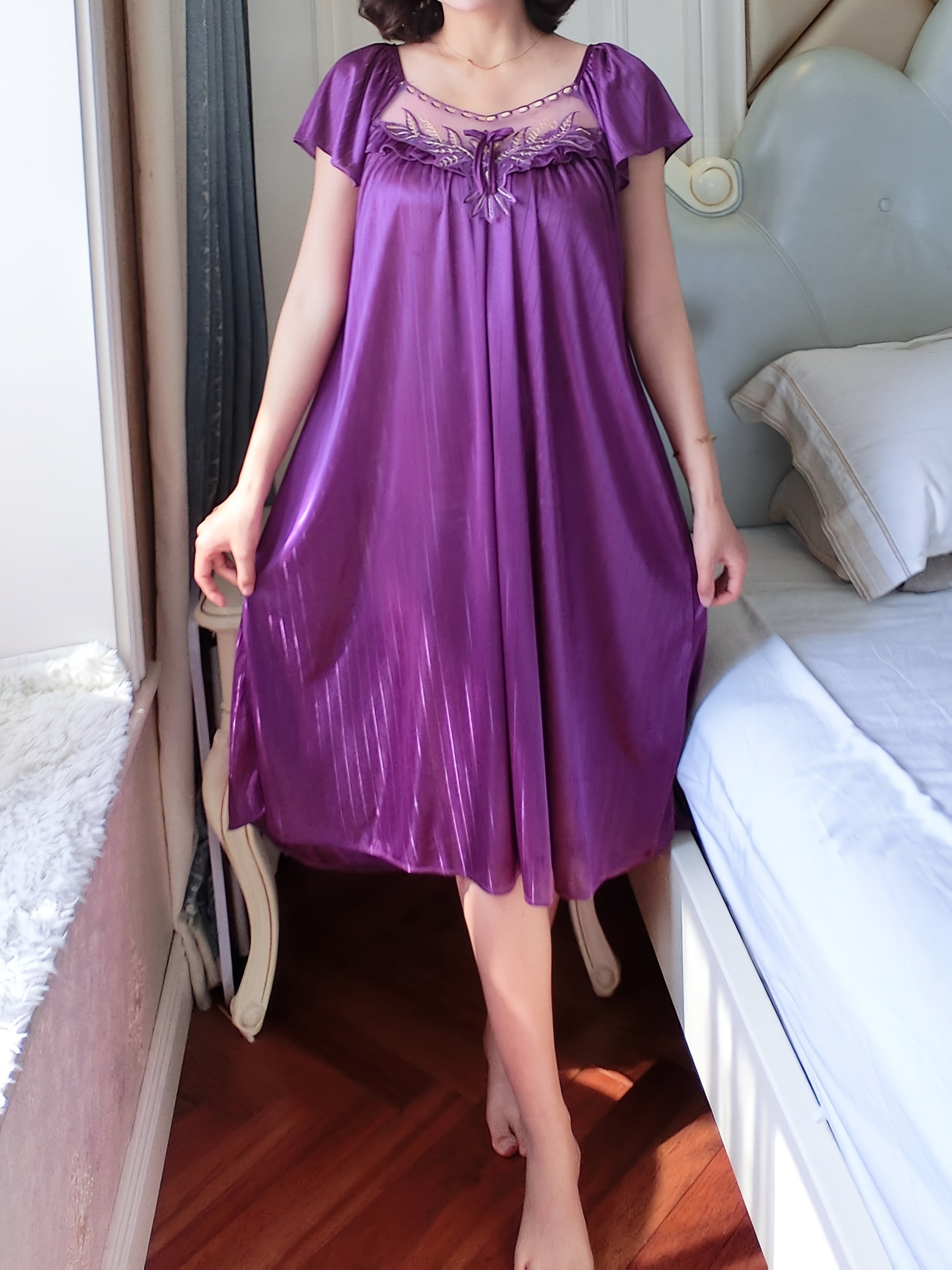 Cross-Border Sexy Women'S Nightgown Made of Lace, Plus Size, Solid Color Floral Sleepwear, Thin Short-Sleeve Lace Dress.