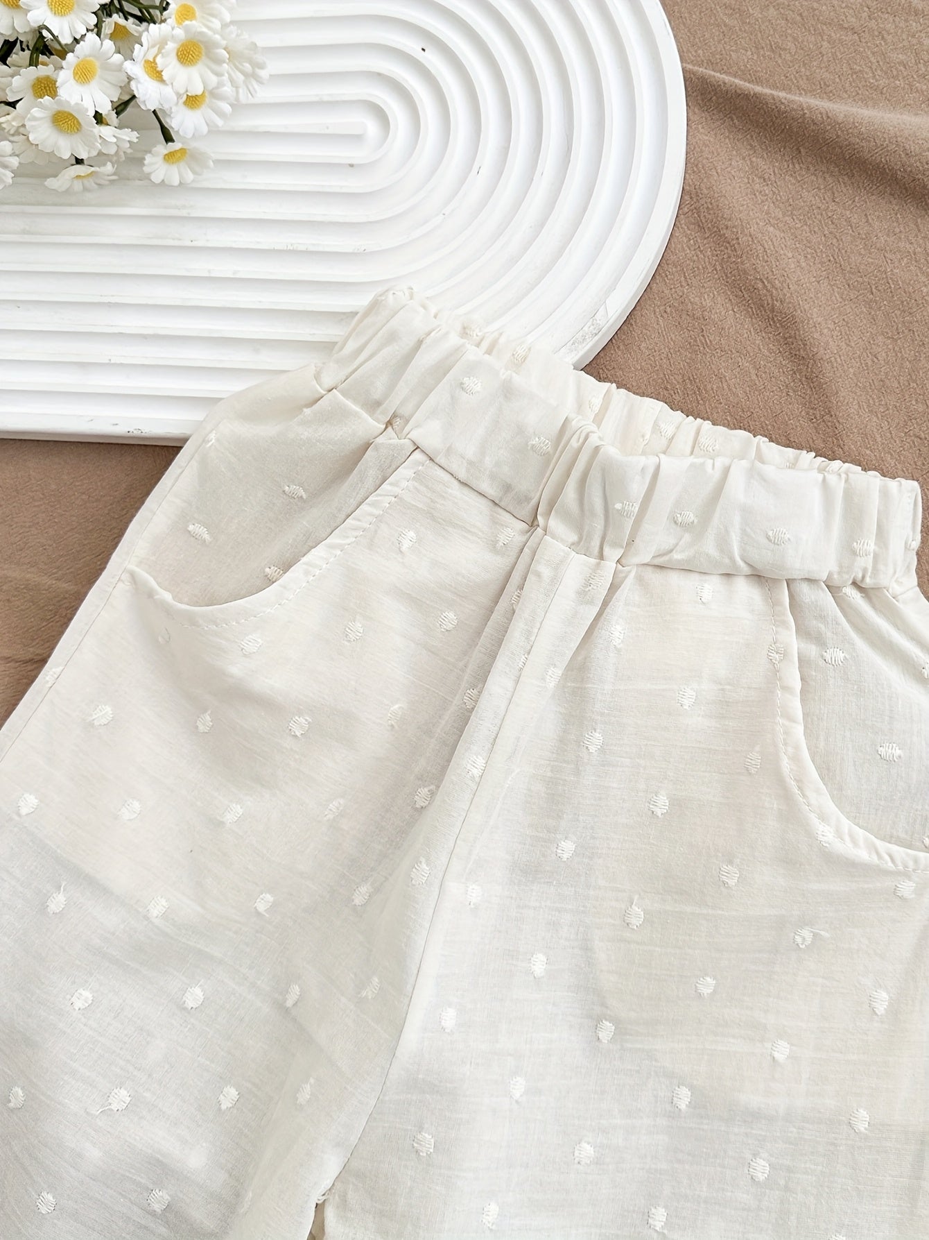 Two-piece Sleeveless Top + Solid Color Wide-Leg Pant