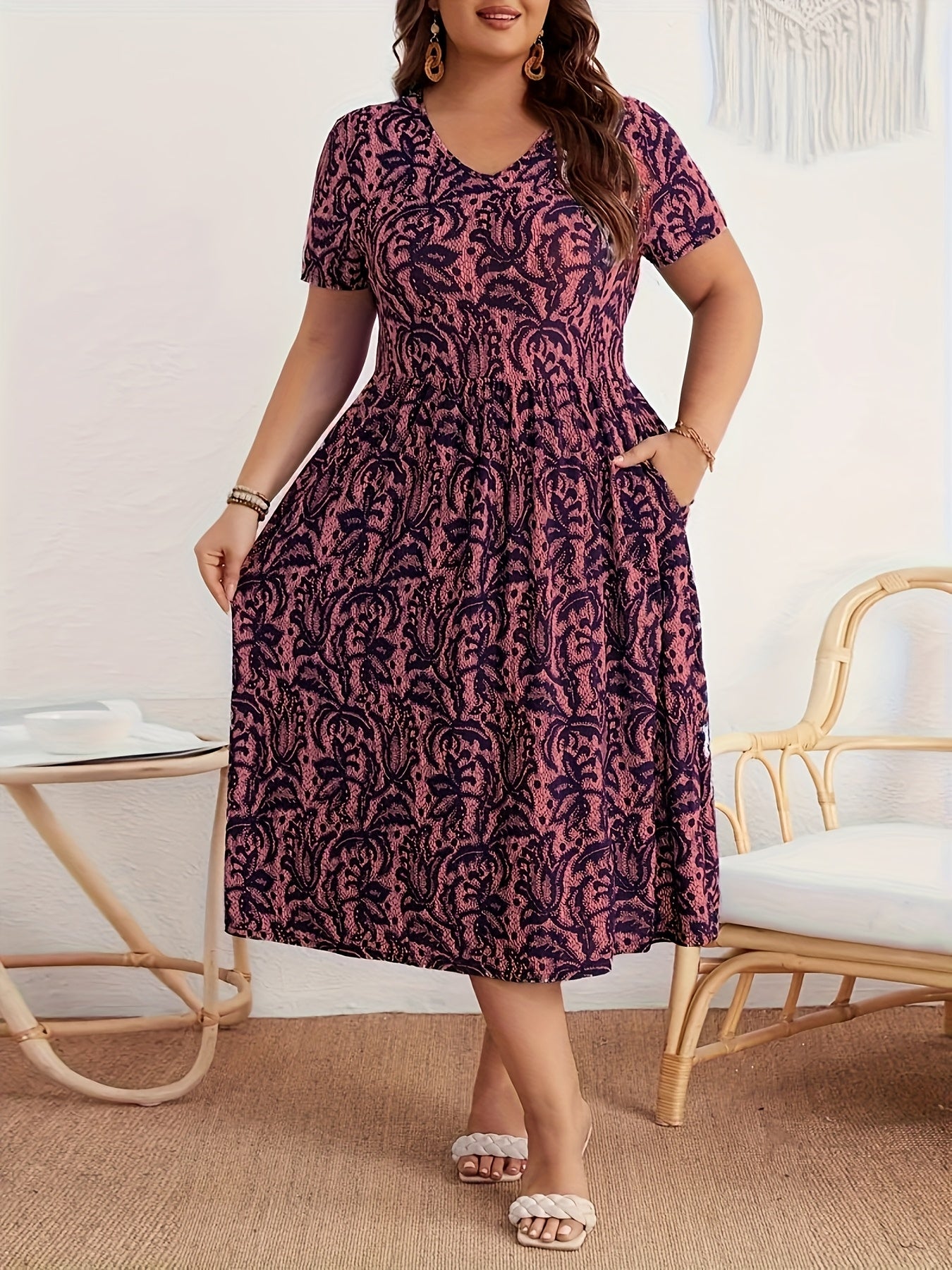 Women's Casual V-Neck Short Sleeve Dress