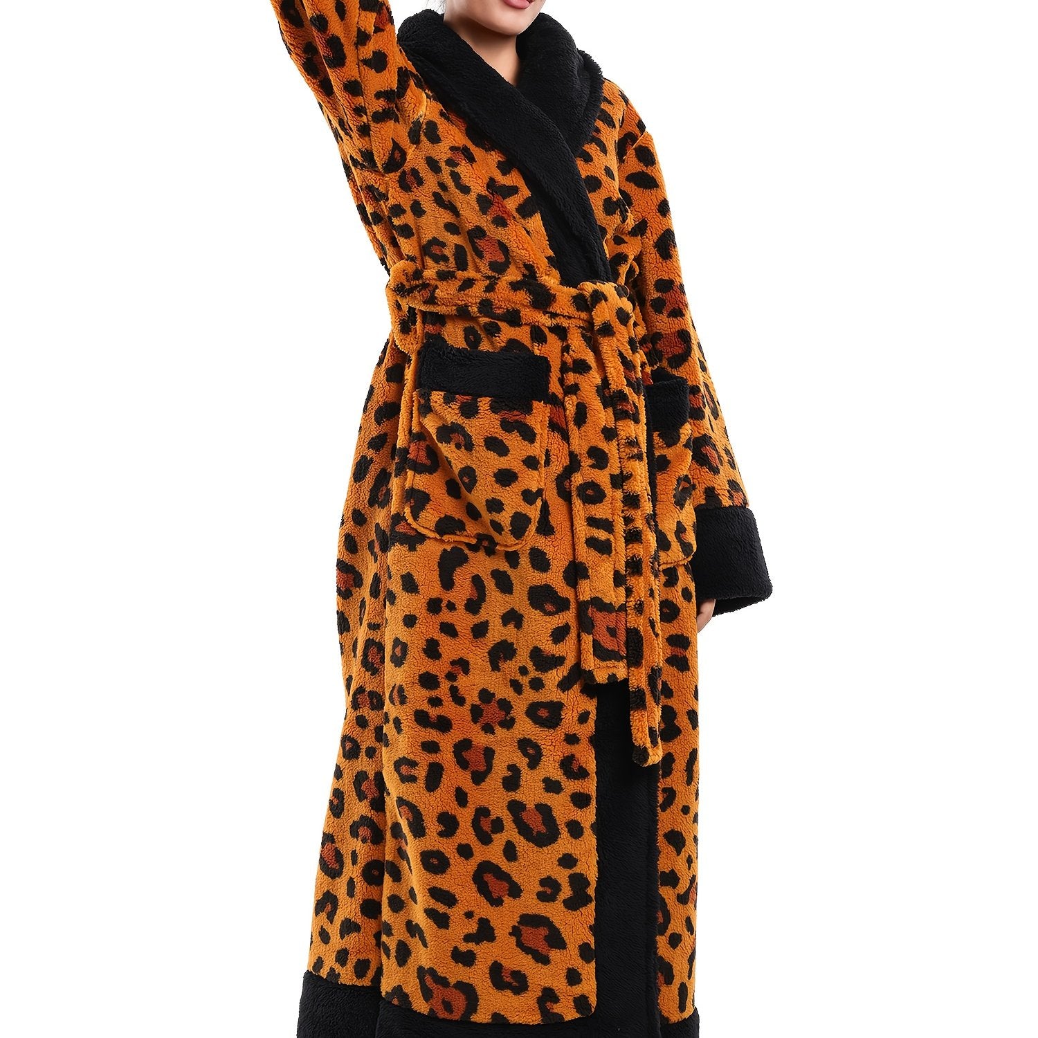 1pc Women's Elegant Leopard Print Robe & Sleepwear - Oversized Winter Cozy Plush Bathrobe