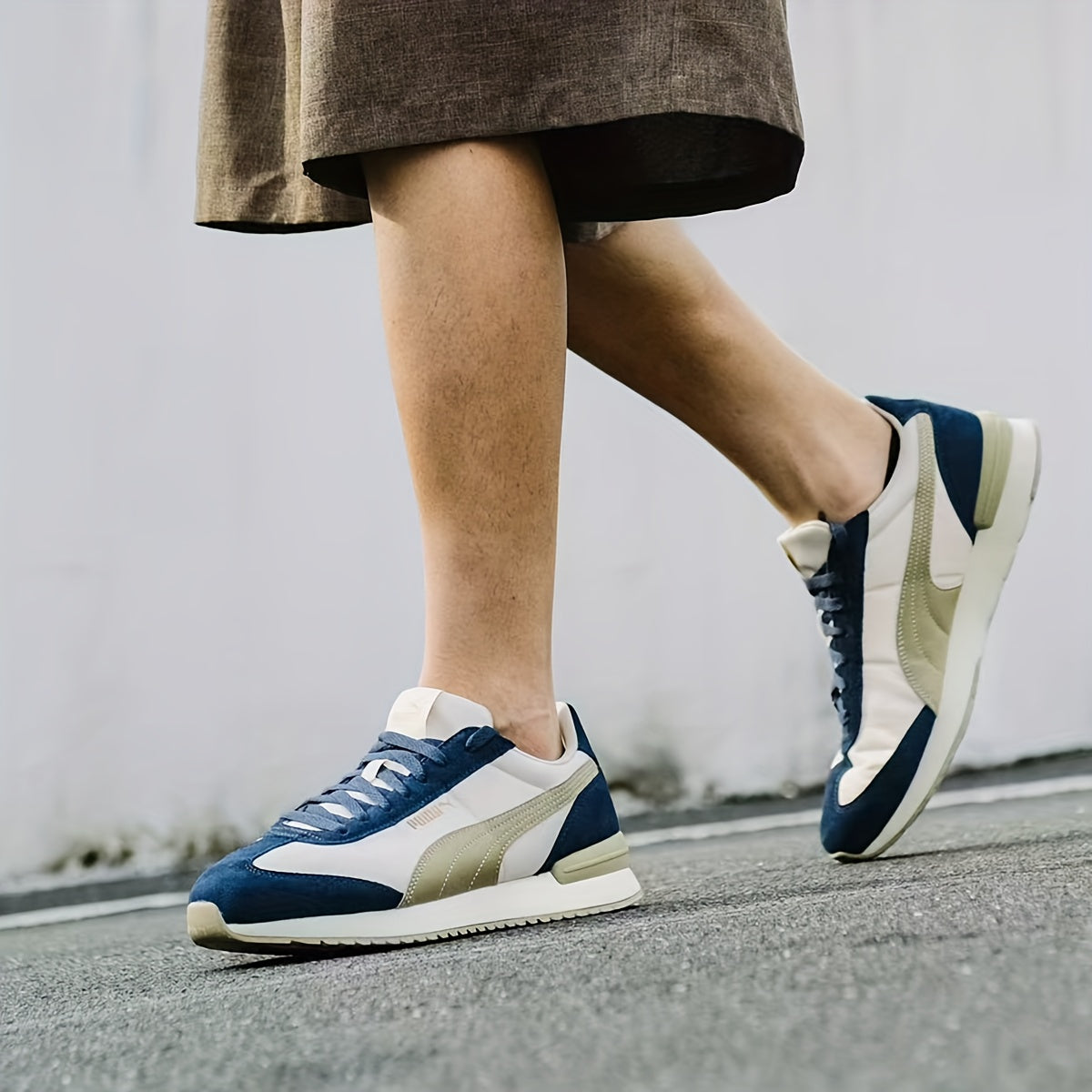 PUMA Men's & Women's Low-Top Sneakers - White & Navy Blue Genuine Upper, Golden-Tone Arch Support