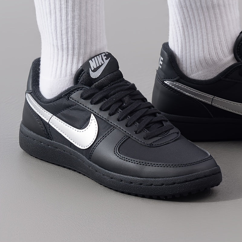 Nike Women's Black/White Sneakers - All-Weather Traction Tread, Cushioned Air-Sole & Arch Support - Synthetic /Fabric Upper & Rubber