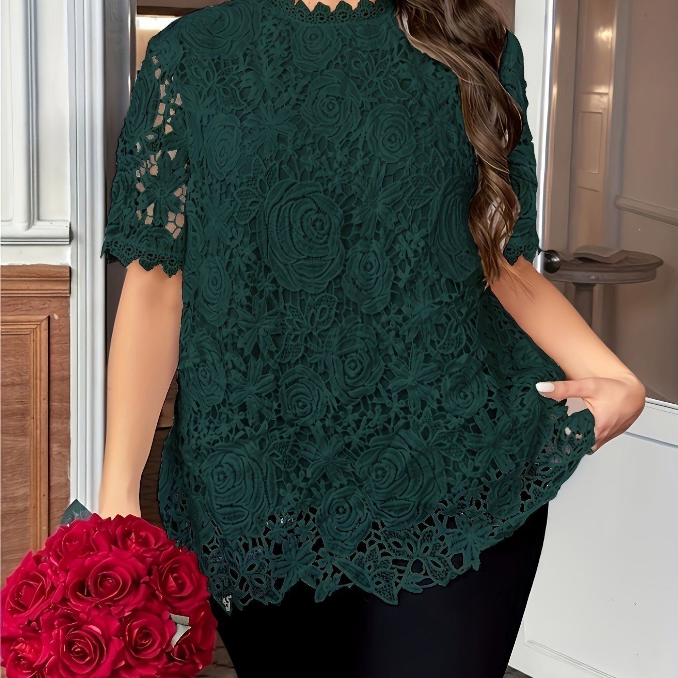 Floral Plus Size Women's Blouse, Crew Neck, Short Sleeve