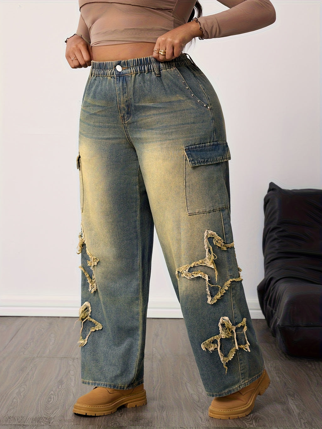 Women's Plus Size Wide-Leg Frayed Hem Distressed Jeans - High-Waisted Wash Blue Denim Pants