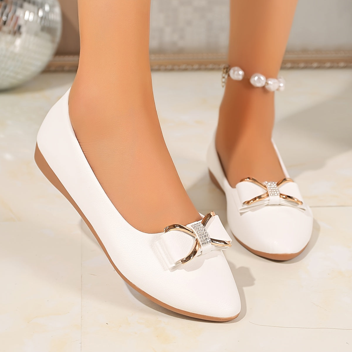 [Elegant White Flats] Lightweight, Comfortable Women's Elegant White Flats with Golden Buckle Accents | Non-Slip Sole, Round Toe, Faux Cover, All-Season Casual Shoes for Home & Outdoor Wear