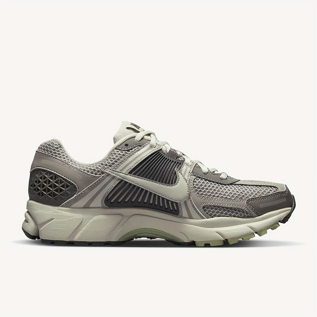NIKE Women's VOMERO 5 Low-Top Training Running Shoes FB8825-001 - Breathable Fabric Upper, Cushioned Rubber Sole