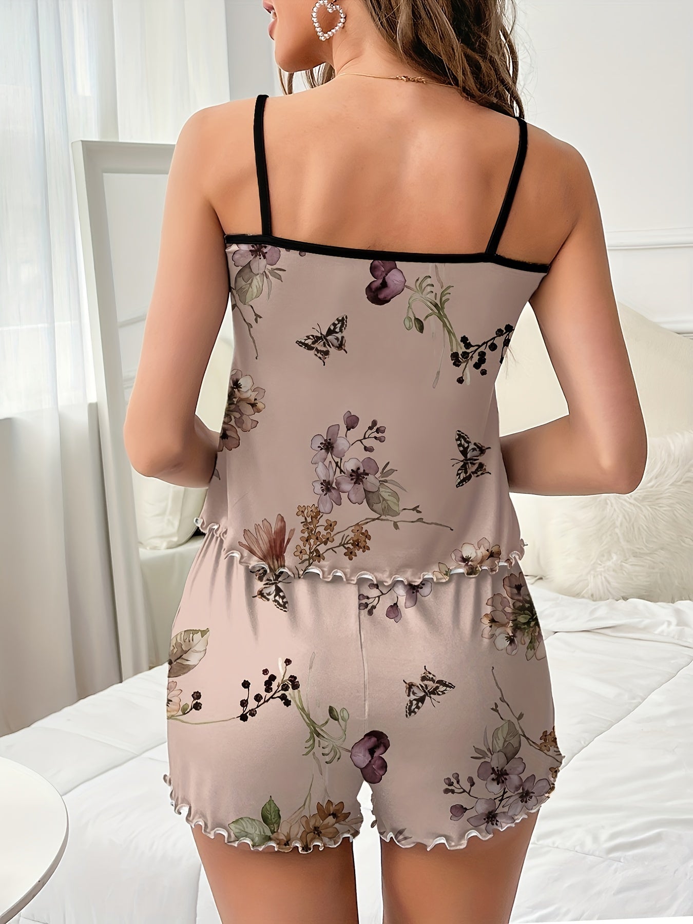 Delightful Floral Print Pajama Set - Soft Crew Neck Cami Top & Chic Lettuce Trim Shorts for Women's Sleepwear & Loungewear - Comfortable,