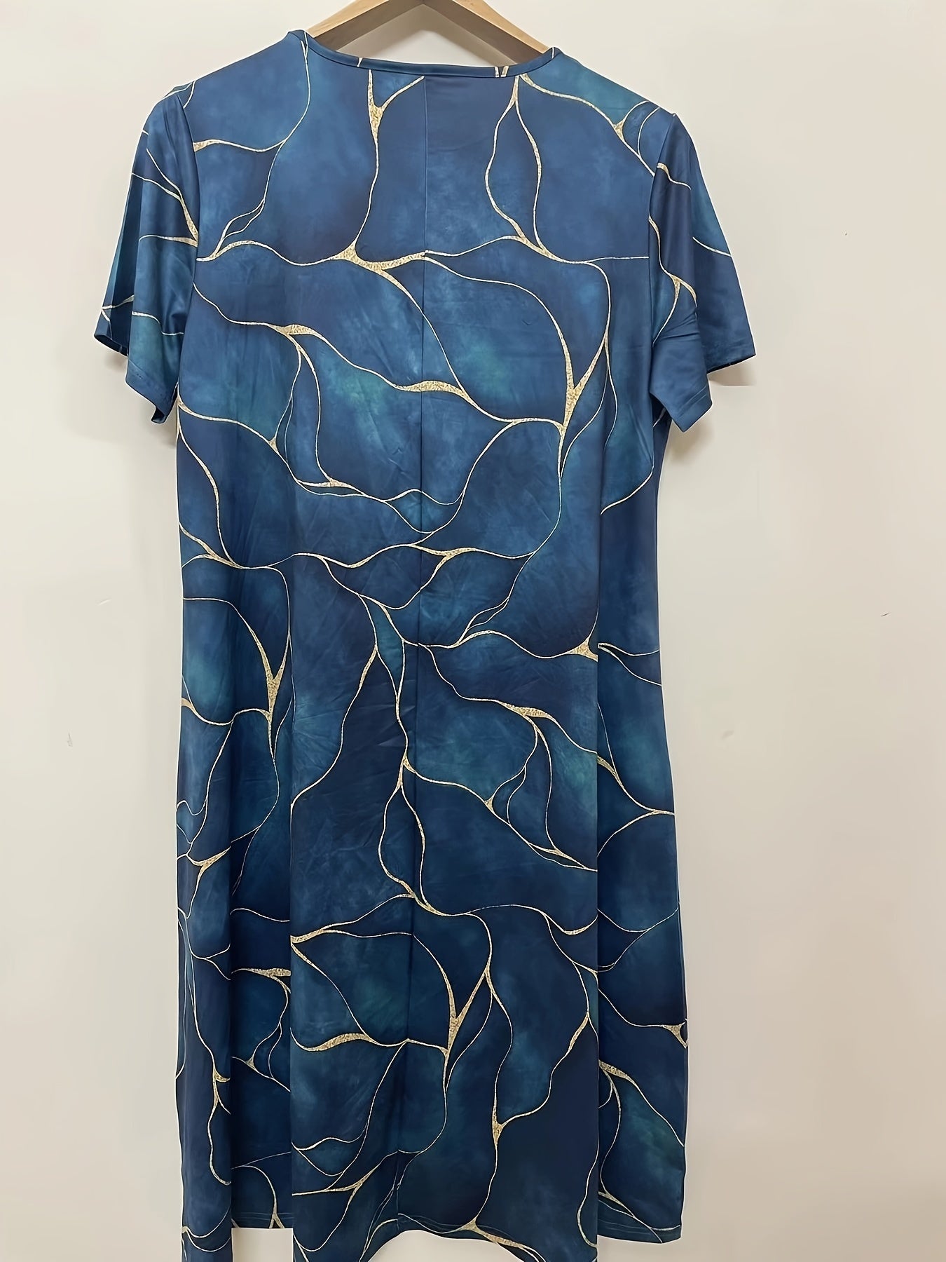 Round Neck Loose Short Sleeve Printed Dress