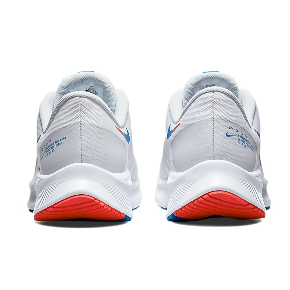 Nike Quest4 Low-Top Sneakers - Lightweight Breathable Running Shoes with Cushioned Arch Support
