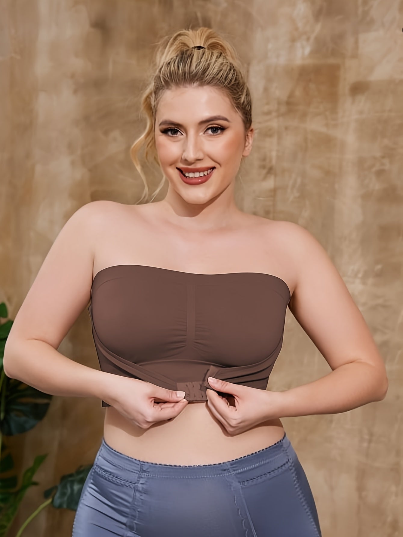 ZIMI COLLECTION Women'S Plus Size Adjustable Front Closure Wireless Sports Bra - Breathable, Seamless, Comfort Fit with Removable Pads for
