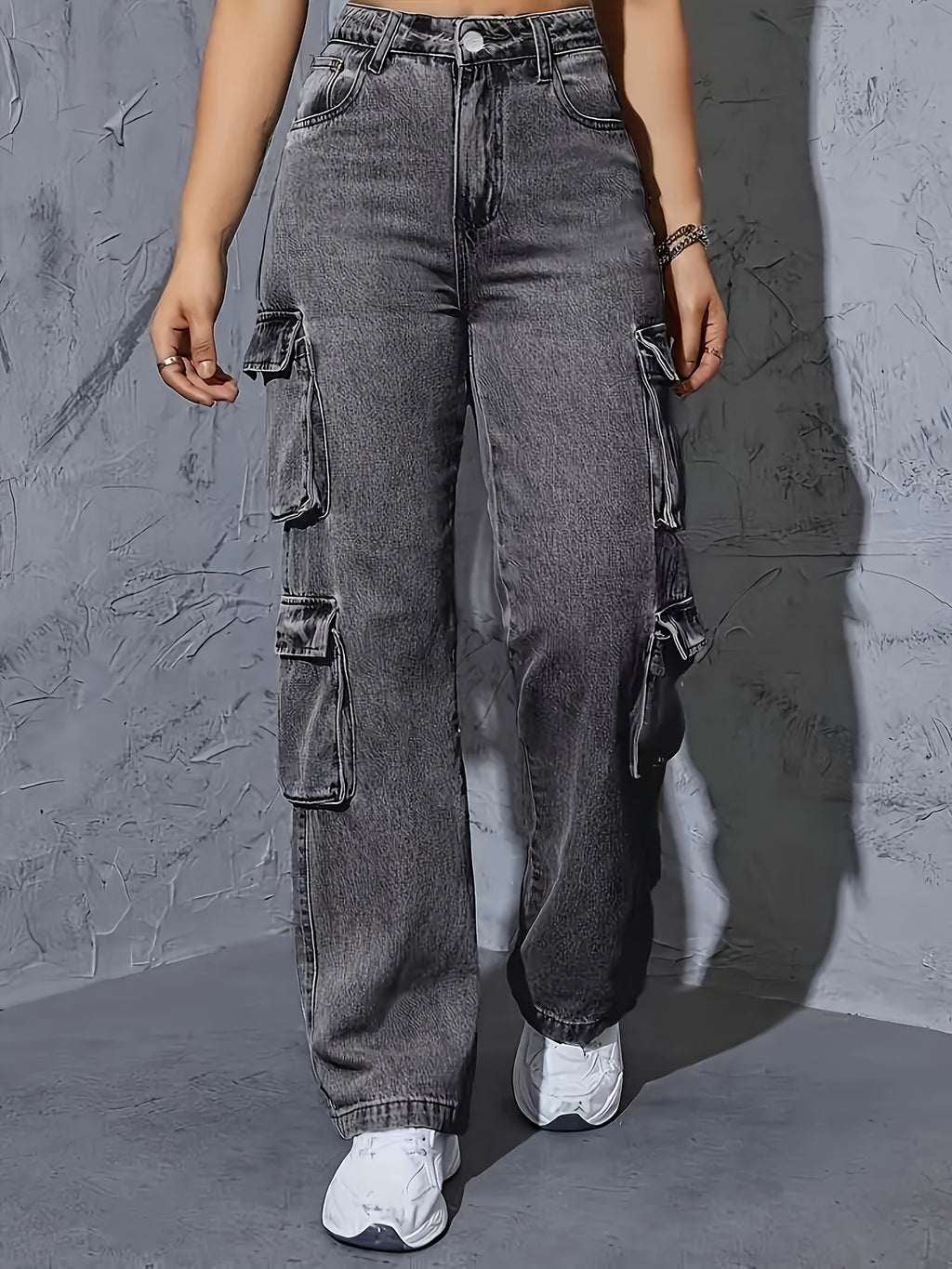 Stylish High-Waisted Wide-Leg Cargo Pants for Women