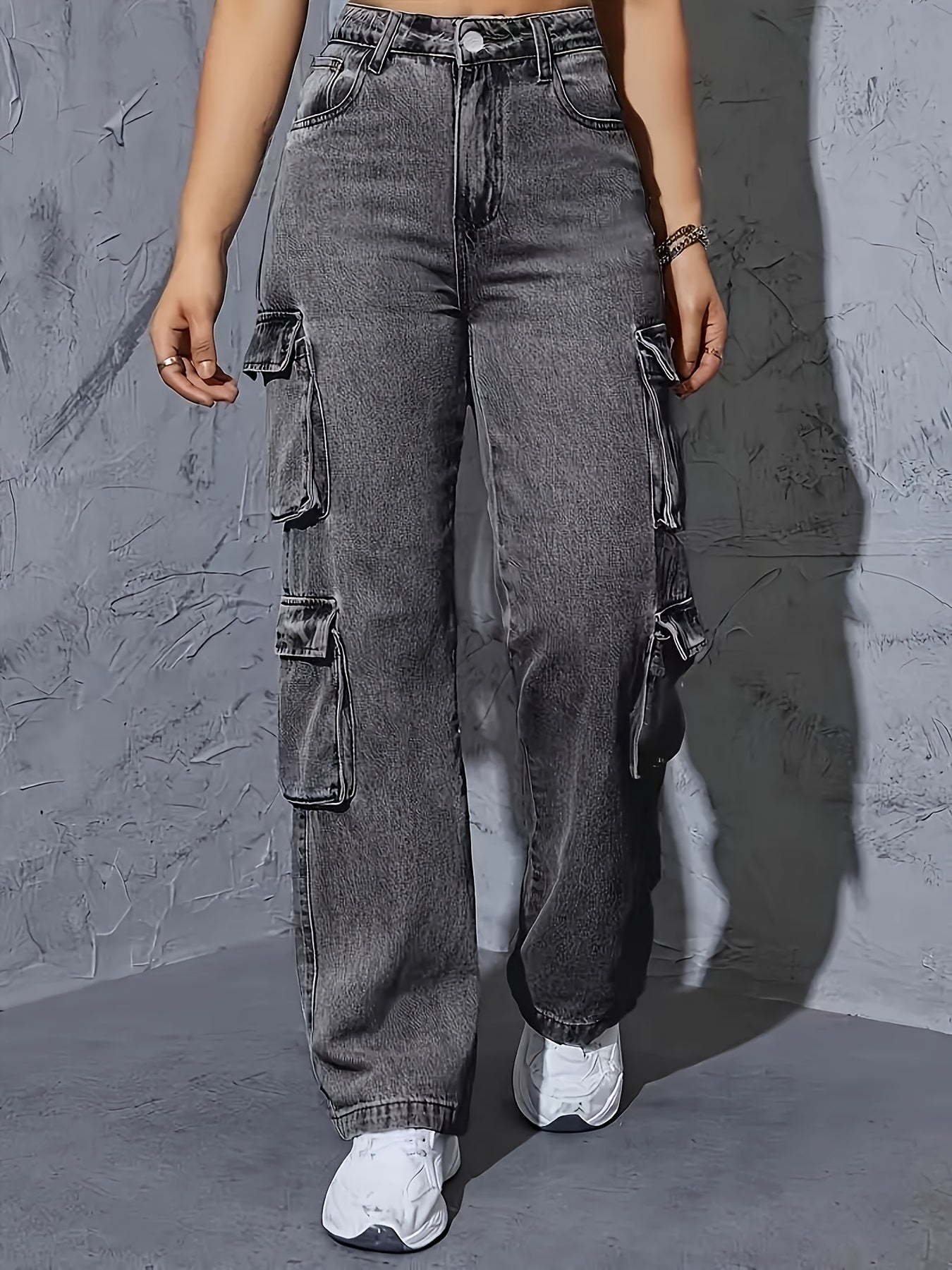 Stylish High-Waisted Wide-Leg Cargo Pants for Women
