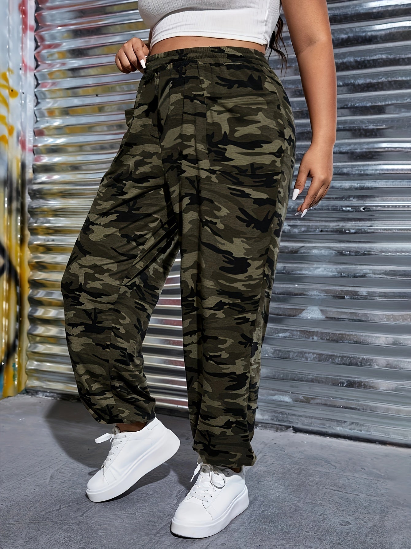 Camouflage Print Straight Leg Pants for Women