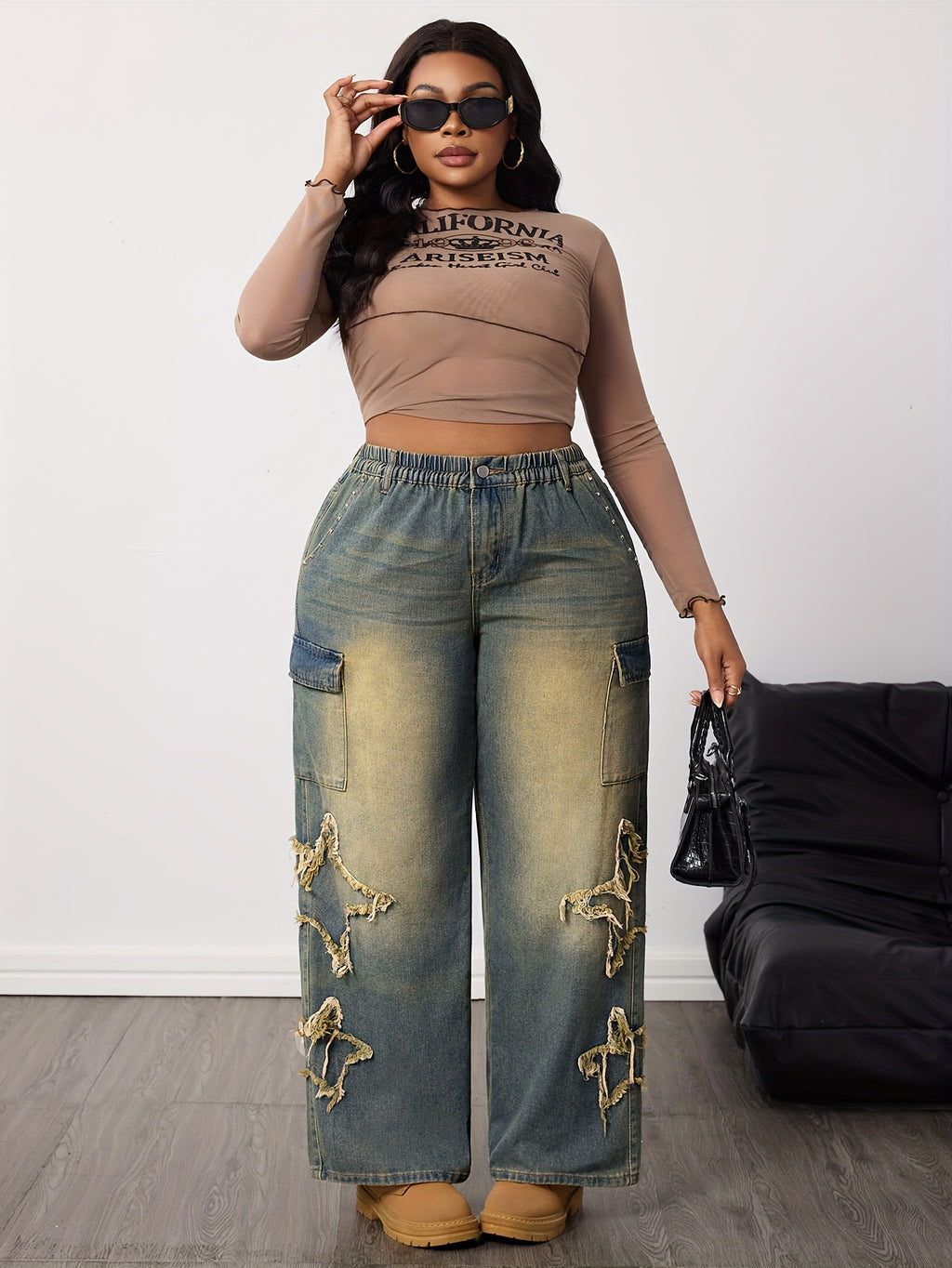 Women's Plus Size Wide-Leg Frayed Hem Distressed Jeans - High-Waisted Wash Blue Denim Pants