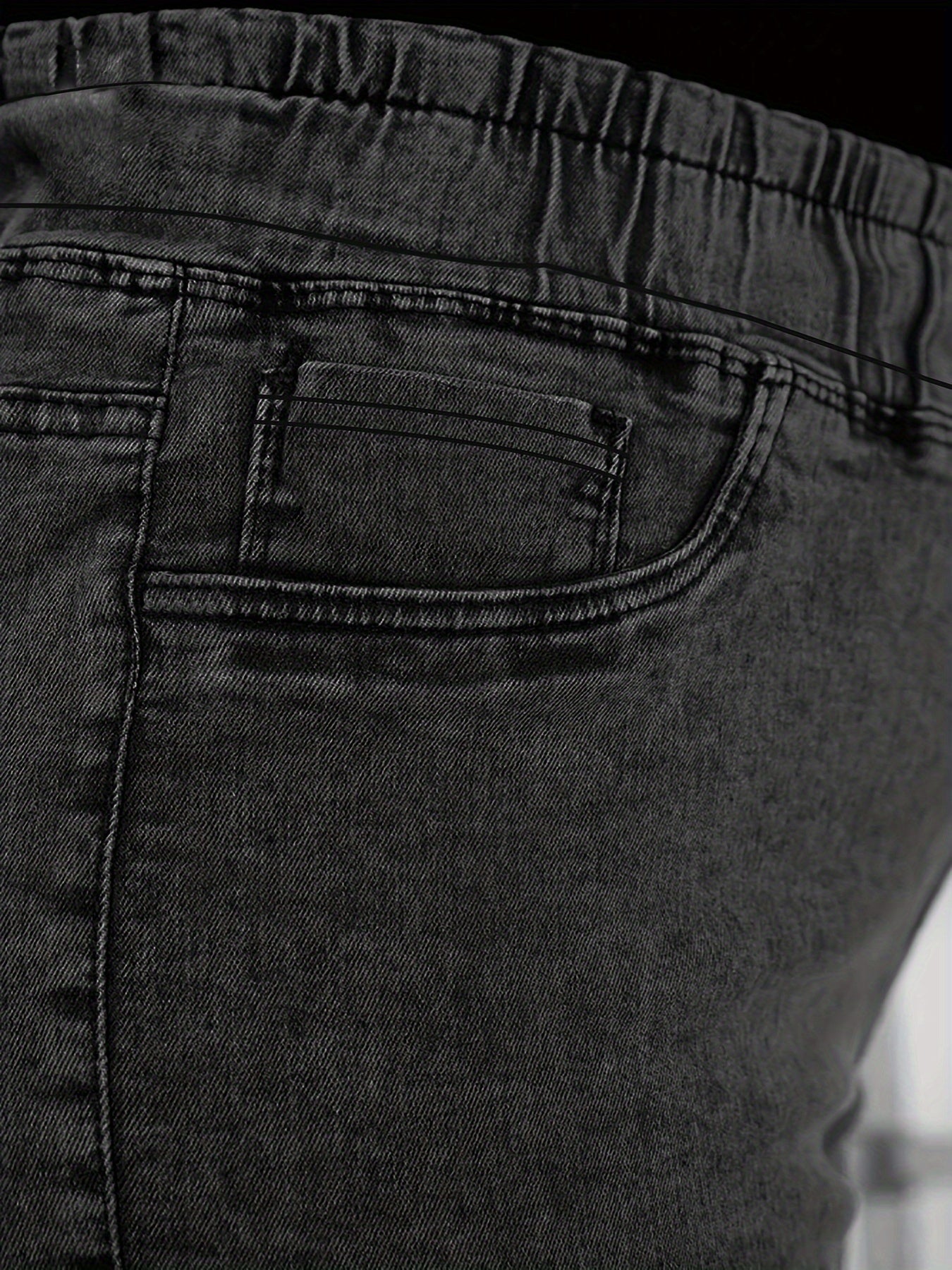 Women's Plus Size Tapered Carrot Jeans with Washed Detail - Casual Denim Pants