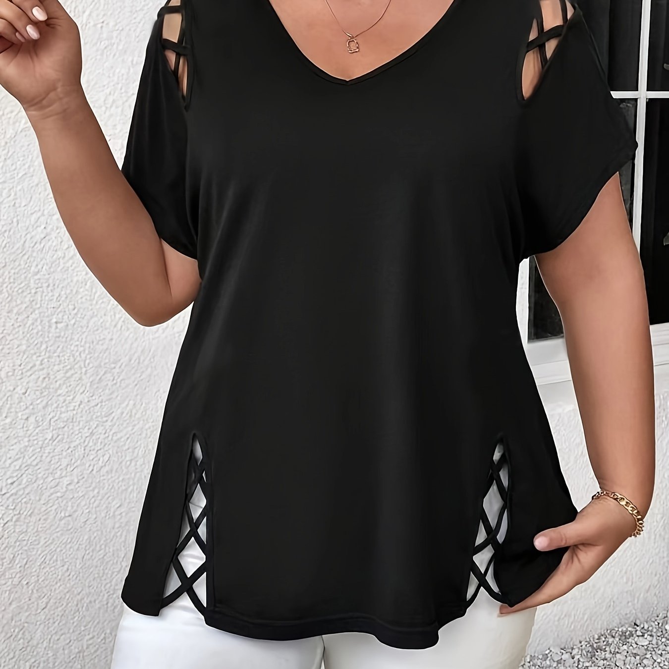 [Elegant T-Shirt] Elegant Plus Size Women's V-Neck T-Shirt | Stretchy Solid Black Top for Spring/Summer, Resort Style Casual & Vacation Wear,
