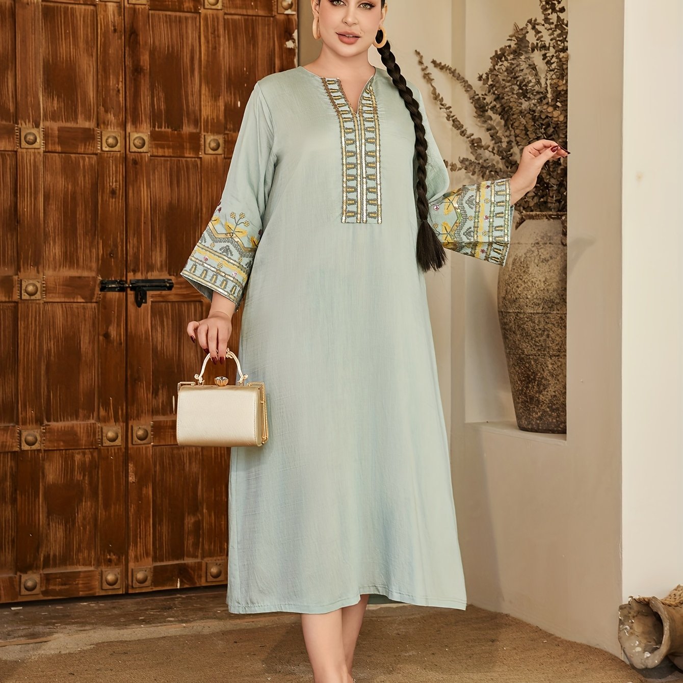 Embroidery Arabic Women's Elegant Dress JALABIA