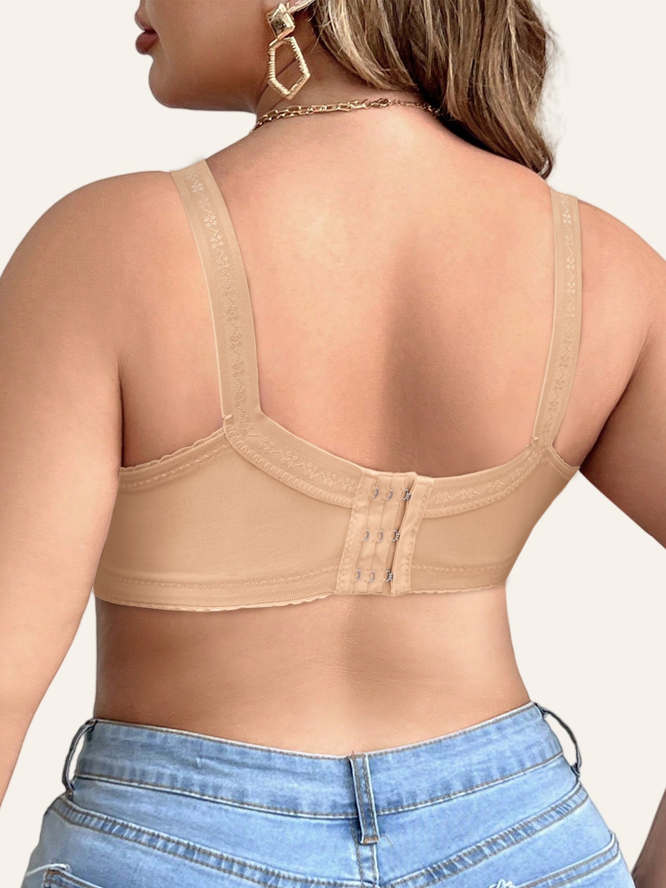 Women's Plus Size Wireless Bra with Bowknot