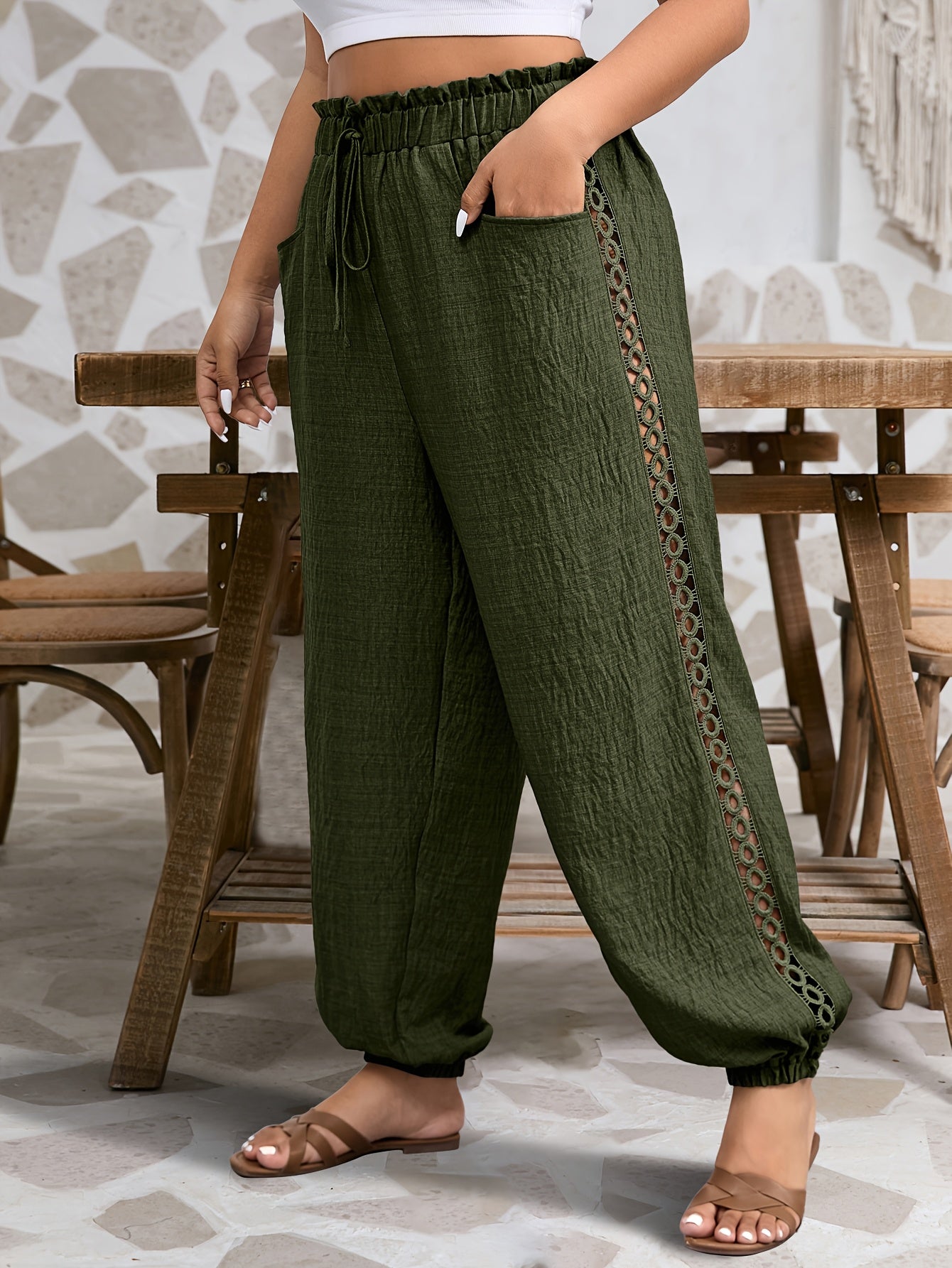 Women's Plus Size Casual Tapered Pants with Ruffle Detail