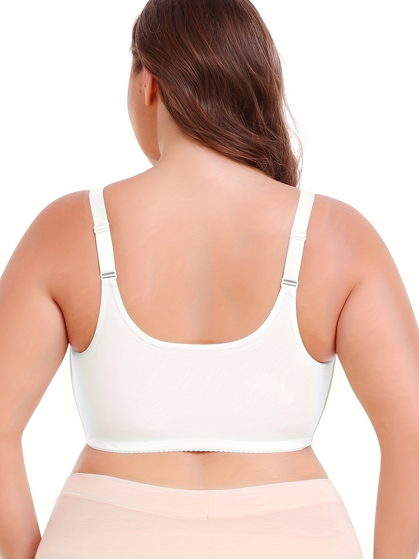 Plus Size Women's Front-Opening Sports Bra, V-Neck, Stretchy Polyester, Solid Color with Lace Detail, No Padding, Low Support, Knit Fabric, for
