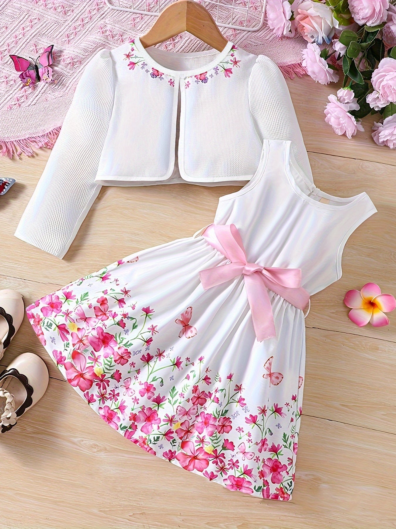 Girls' Autumn and Winter Cardigan Jacket with Vest Print Dress Set, Back-to-School Campus Fashion Outfit