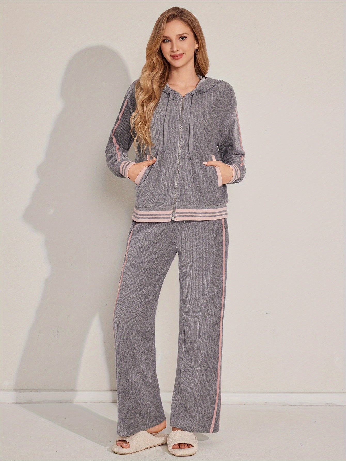 Autumn And Winter Women's Fashion Casual Solid Color Round Neck Long Sleeve Pants Suit