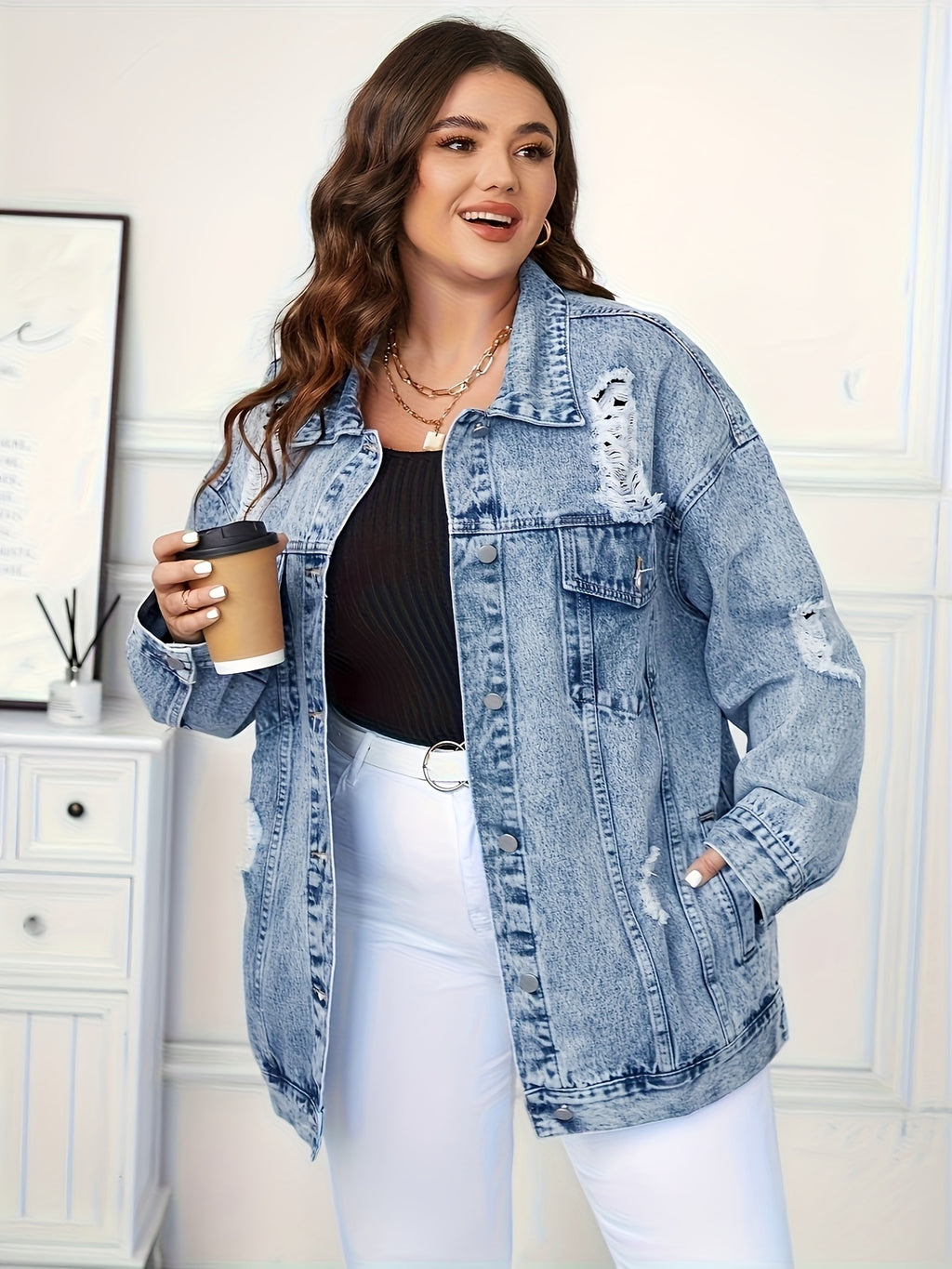 Women's Plus Size Street Style Denim Top, Ripped Denim Jacket, Washed Denim Outerwear, Fashionable