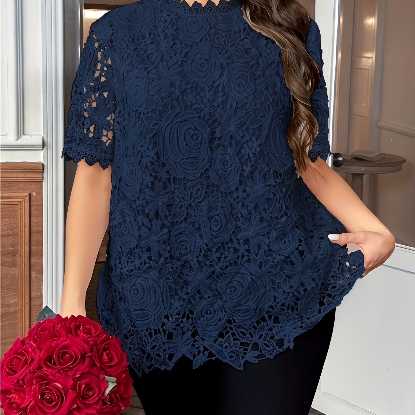 Floral Plus Size Women's Blouse, Crew Neck, Short Sleeve