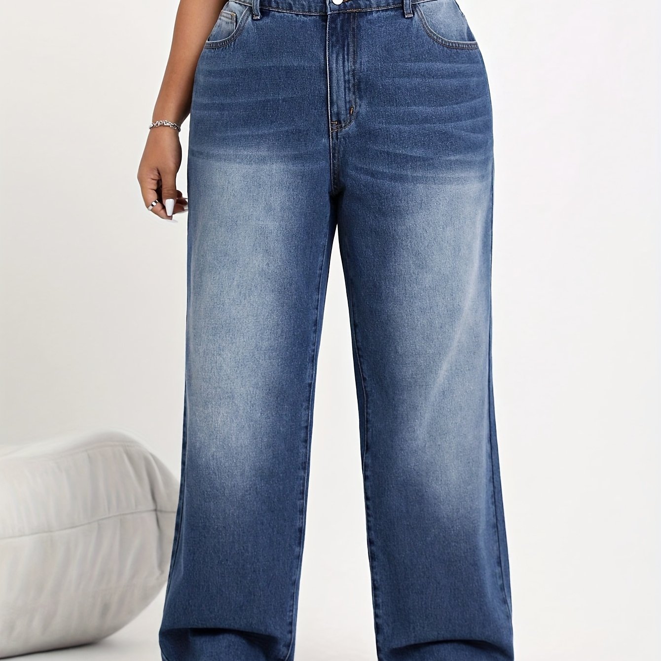 Plus-Size Fashion Jeans for Women