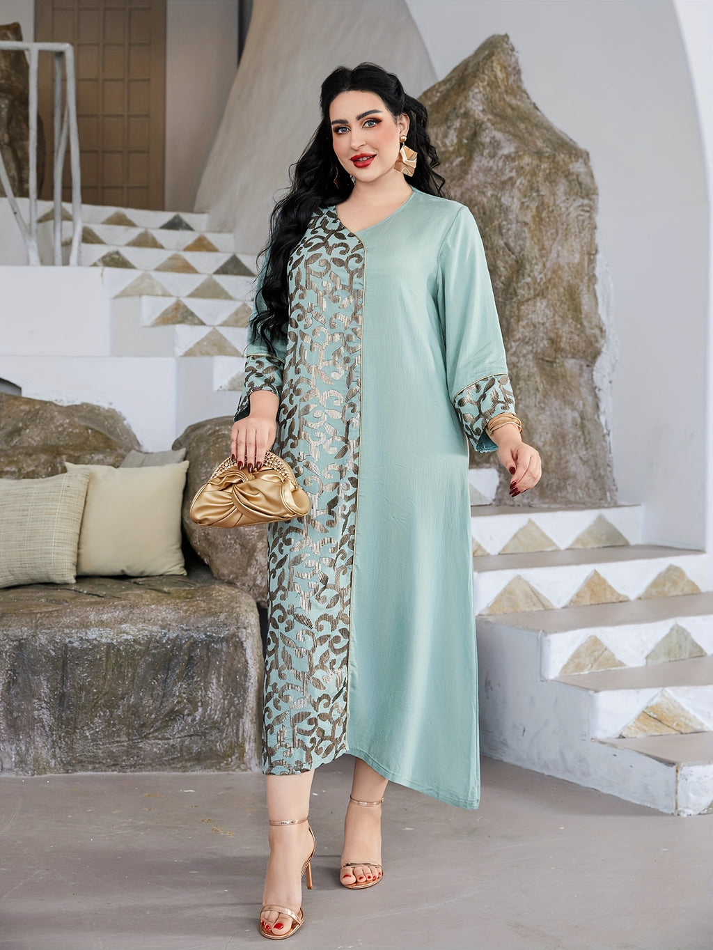 Oriental Elegant JALABIAV Dress with Asymmetrical Splice Design