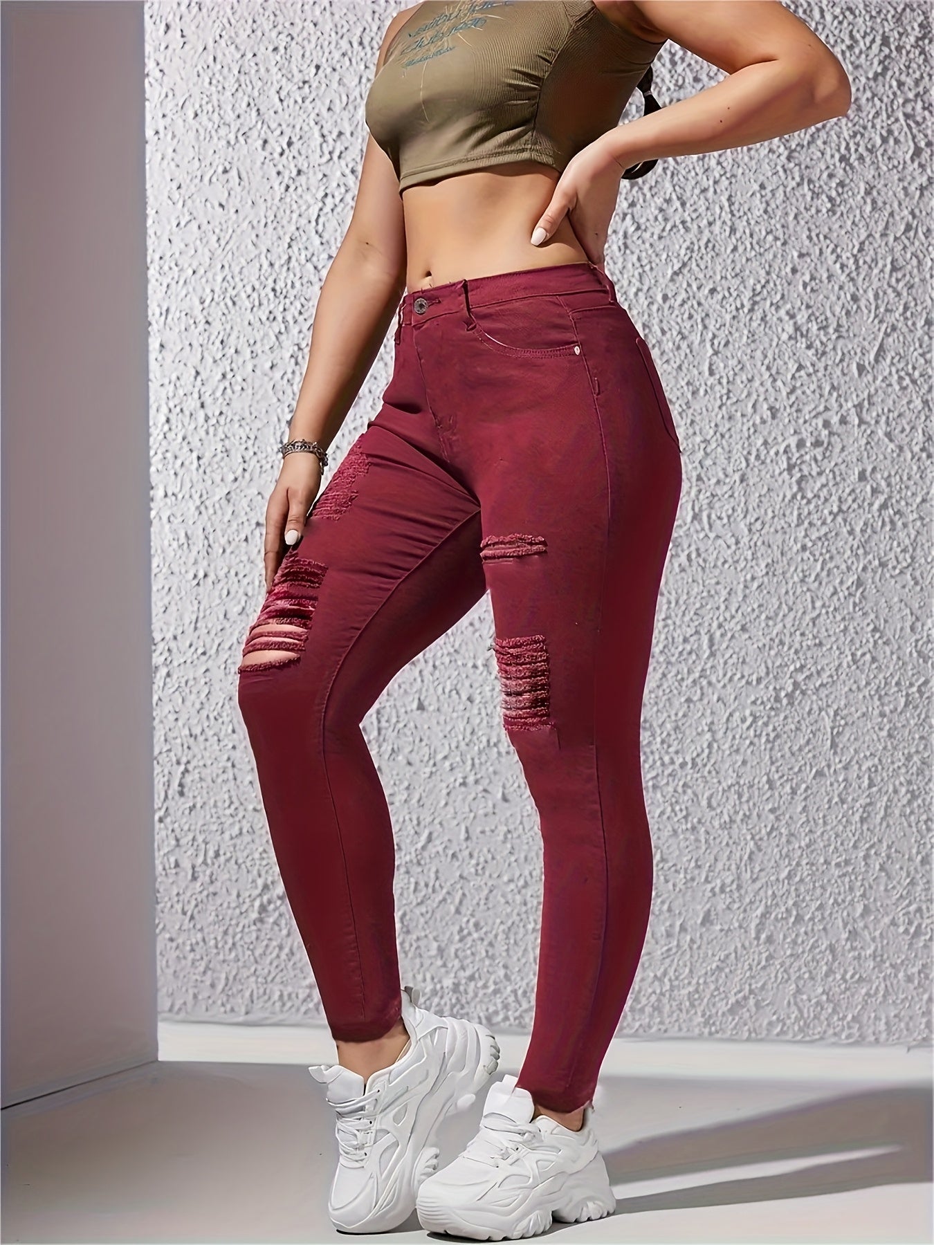 Women's Distressed Skinny Jeans