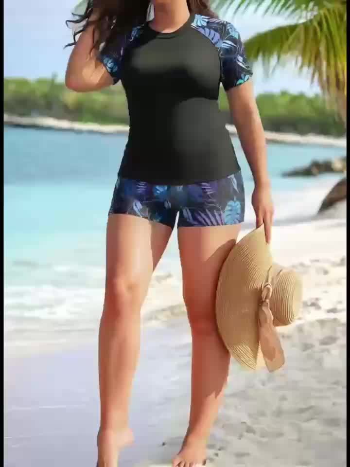 Women's plus-size swimsuit two-piece set