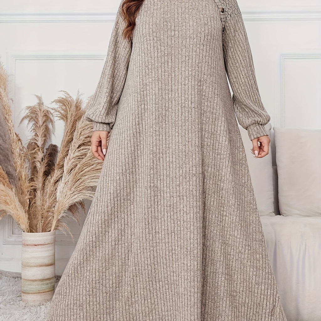 Women's Plus Size Elegant Maxi Dress - Long Sleeve Round Neck