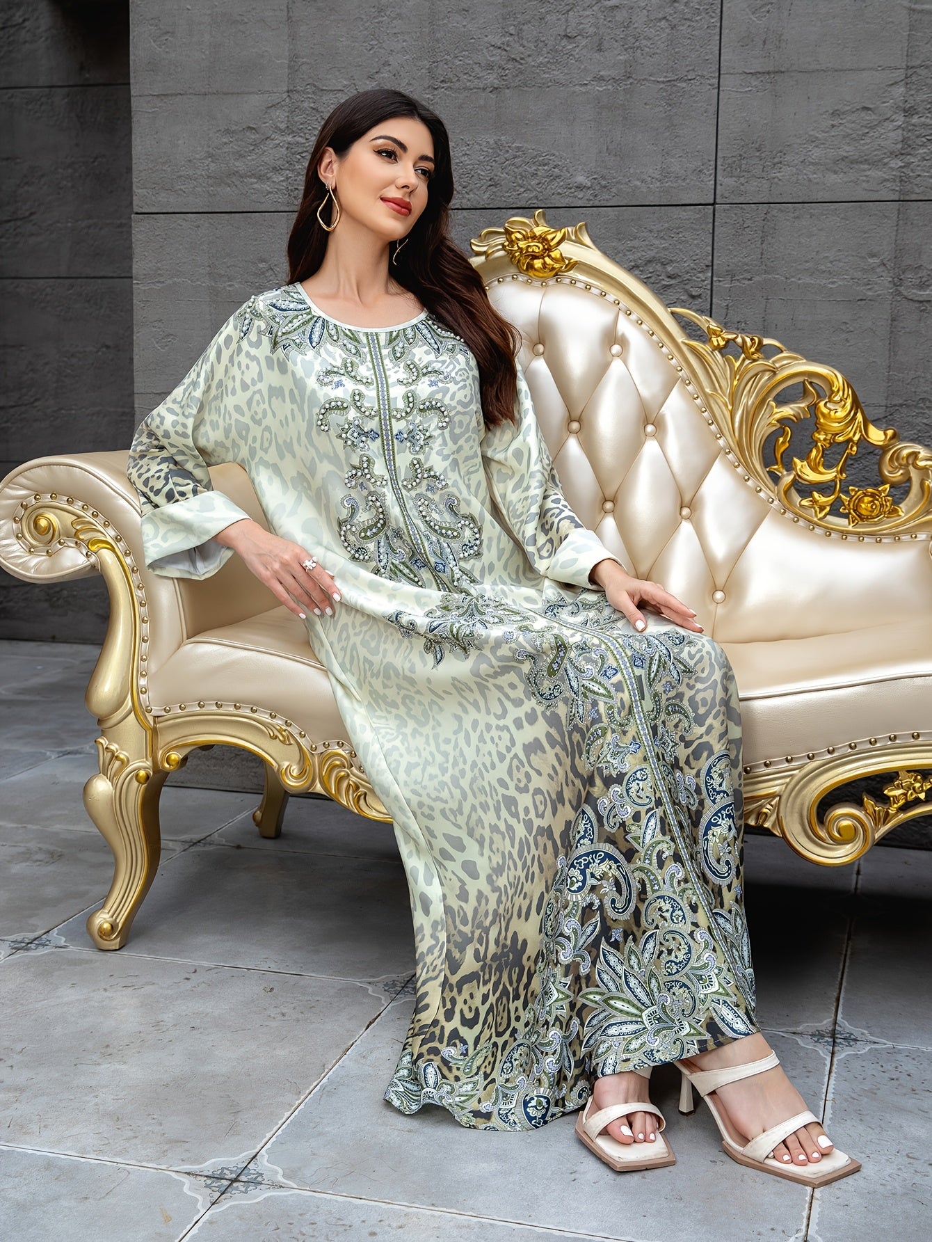 Long robe for Women, Middle East Fashion