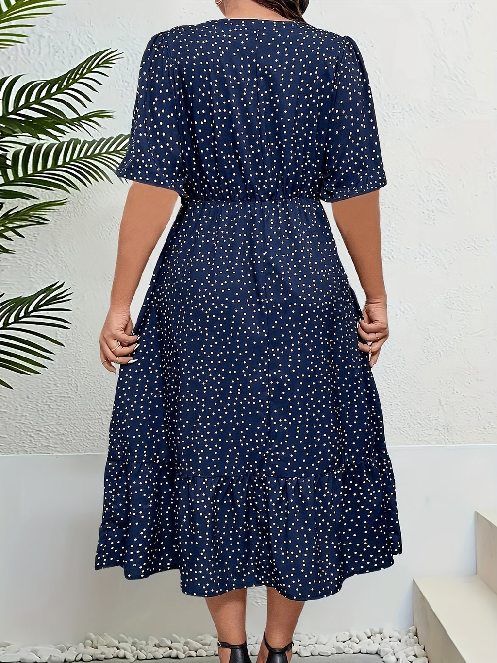 Plus Size Women's V-Neck Loose Fit Dress