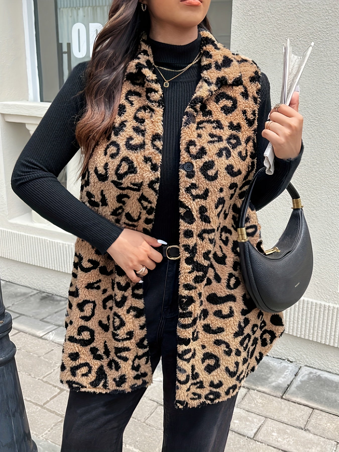 Plus-Size Sleeveless Casual Jacket in Leopard Print for Women