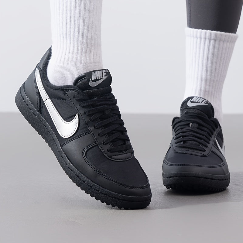 Nike Women's Black/White Sneakers - All-Weather Traction Tread, Cushioned Air-Sole & Arch Support - Synthetic /Fabric Upper & Rubber