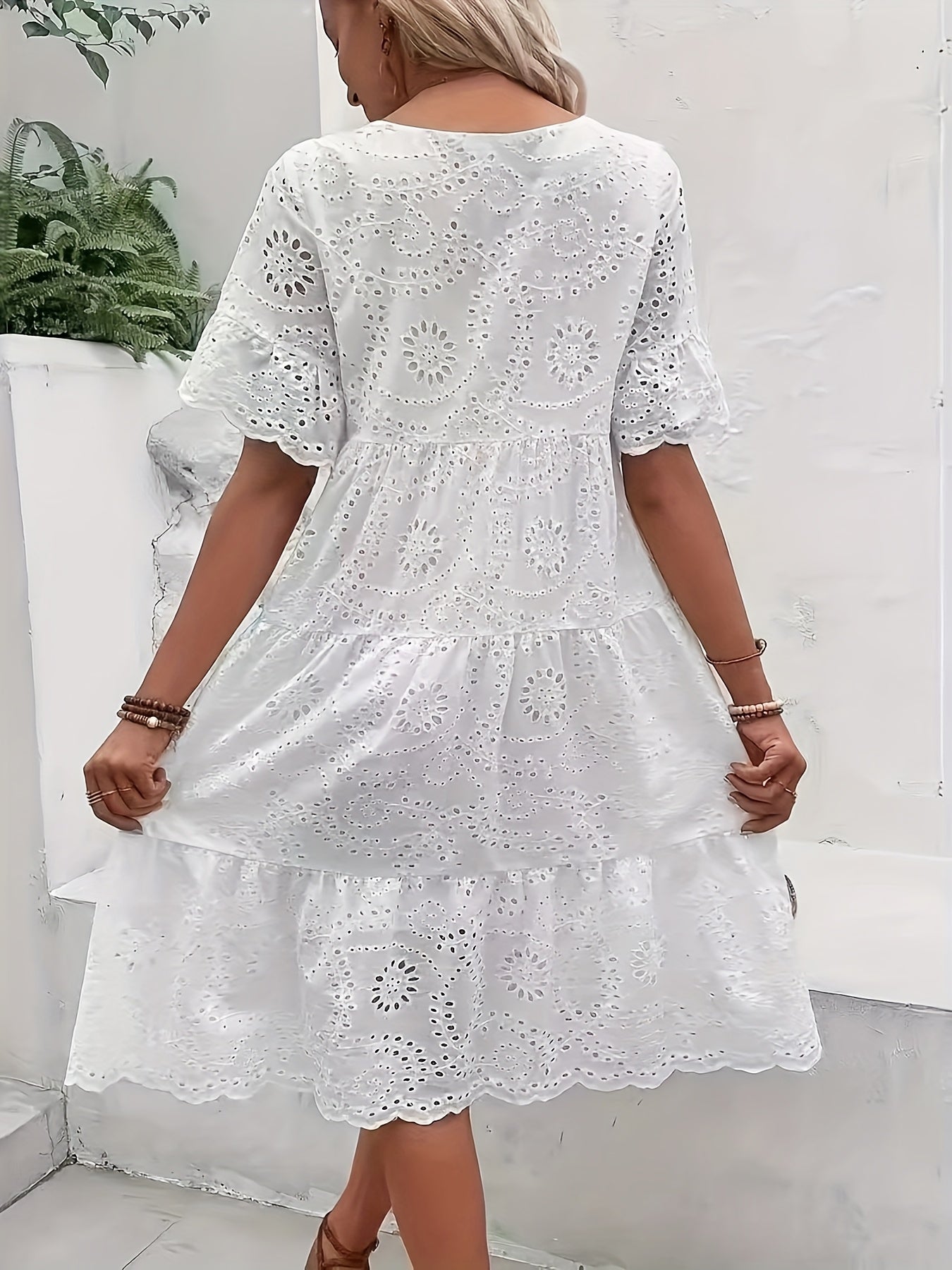 Solid Color Embroidered Lace Dress