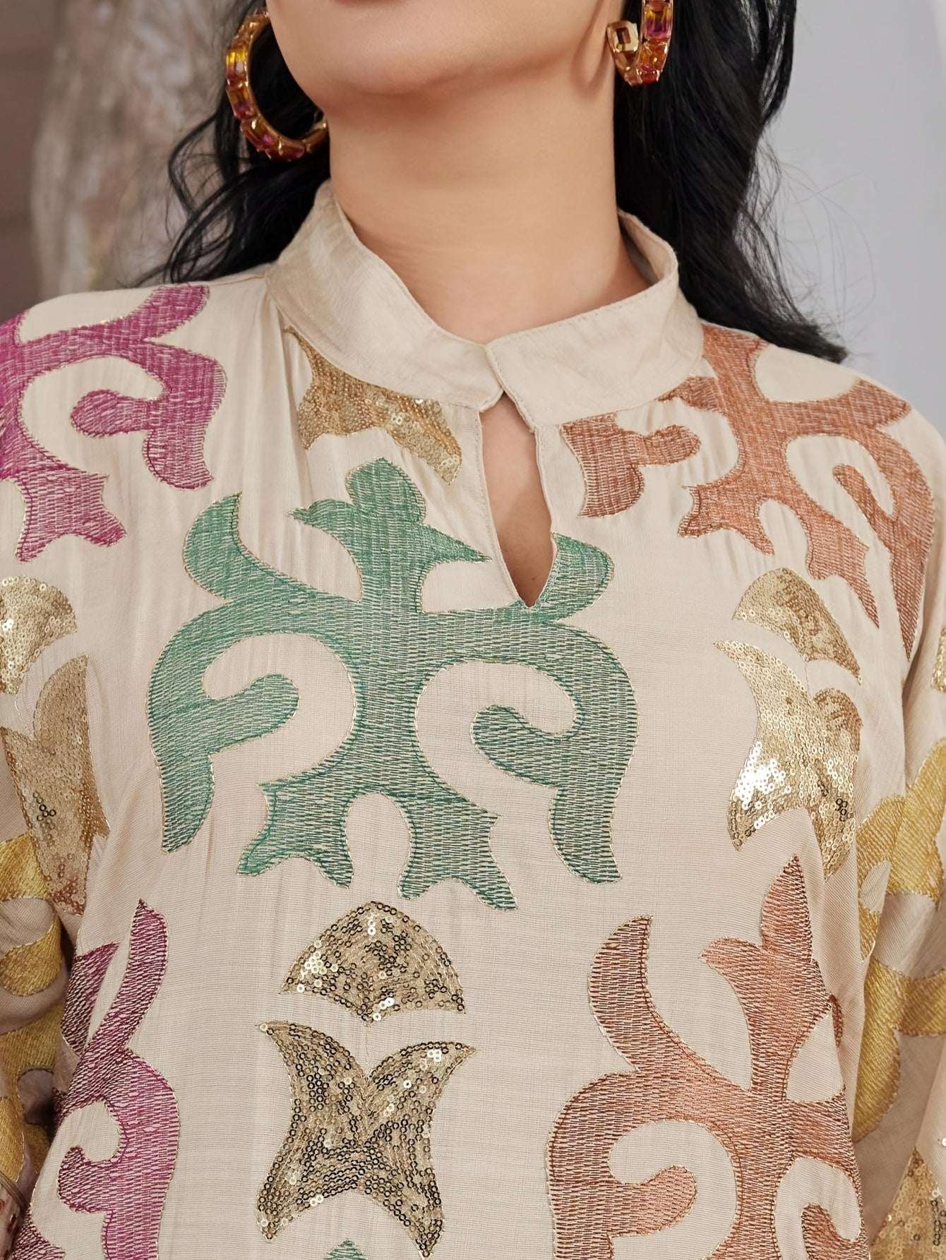 Elegant Arabic Women's Embroidery Dress