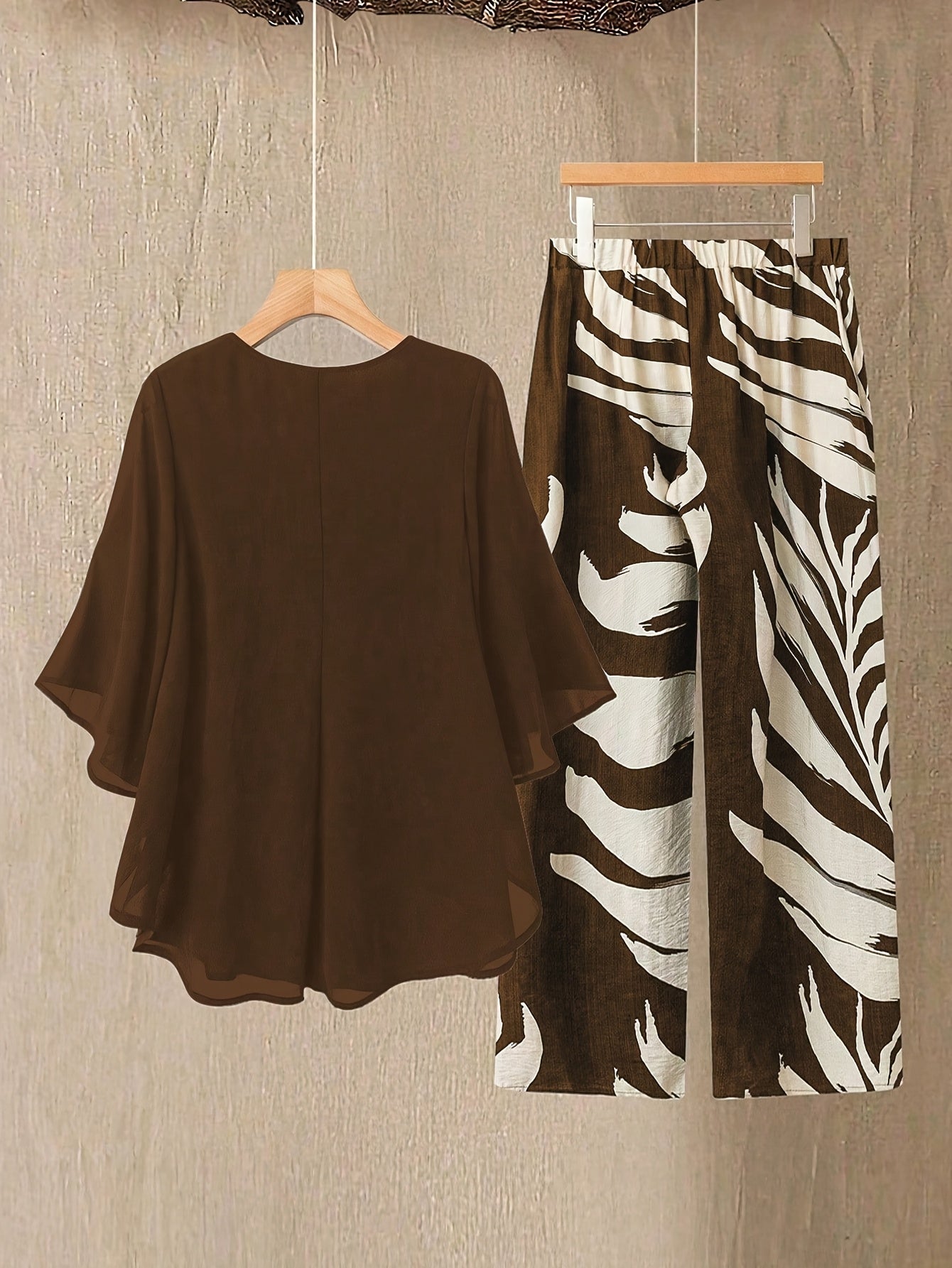 Elegant Chiffon Blouse & Leaves Print Pants Set - Stylish Round Neck, Short Sleeve