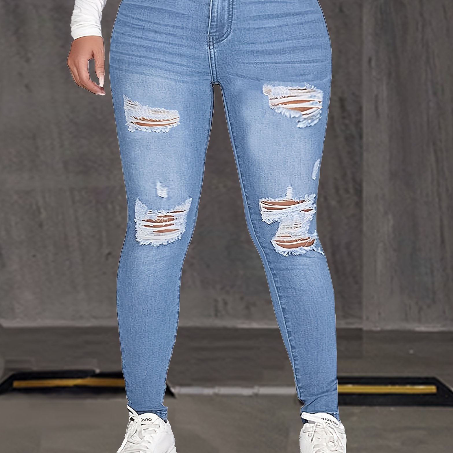 Women's Plus Size Light Blue Distressed Stretch Skinny Jeans - High-Waisted, Button Closure