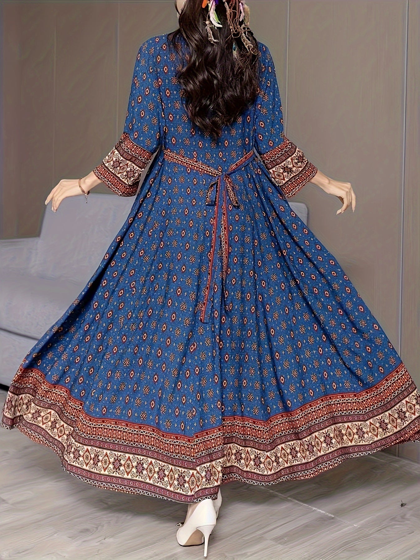 Elegant Maxi Dress - Romantic Long Sleeve Tunic for Women