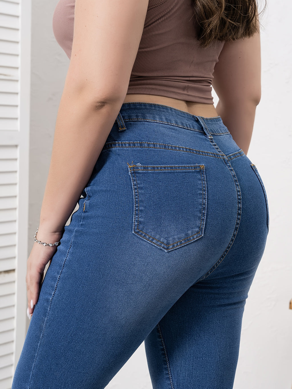 Latest Fashion, Women's Jeans